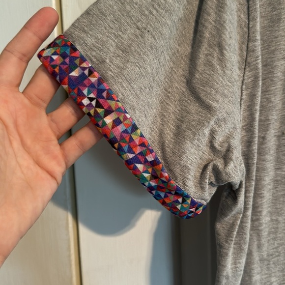 Adidas Women’s grey tshirt size XL - Picture 4 of 5